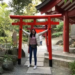 Meet your Posher, Nina